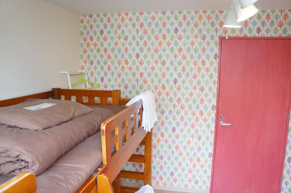 J-Hoppers Osaka Guesthouse Exteriör bild